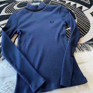 Fred Perry Longsleeve Turtleneck Size 2